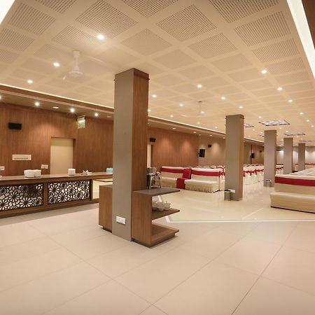 נאווי מומבאי Abbott Hotel מראה חיצוני תמונה