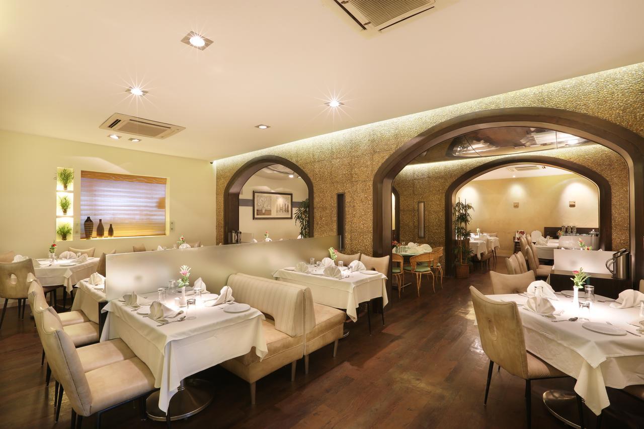 נאווי מומבאי Abbott Hotel מראה חיצוני תמונה