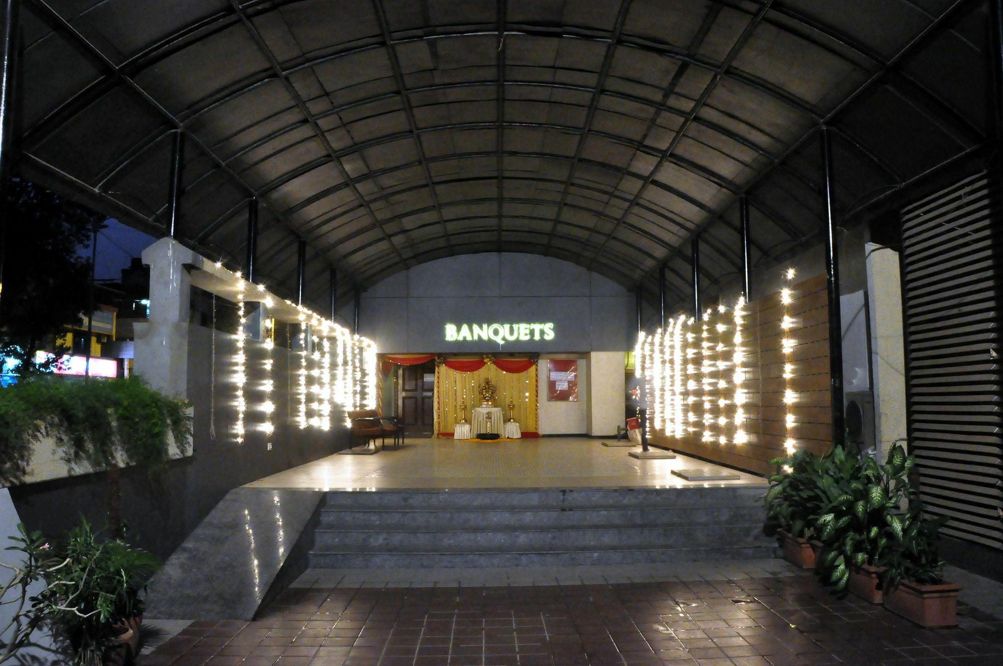 נאווי מומבאי Abbott Hotel מראה חיצוני תמונה